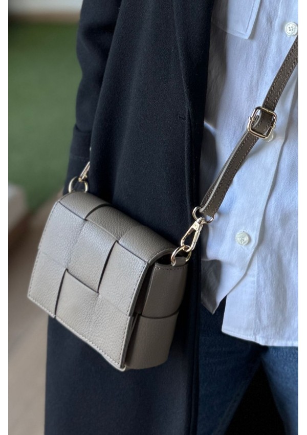 Bolso piel trenzado taupe