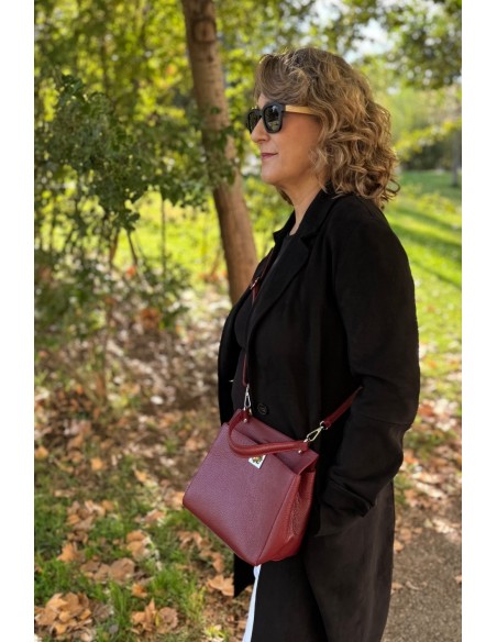 Bolso piel burdeos