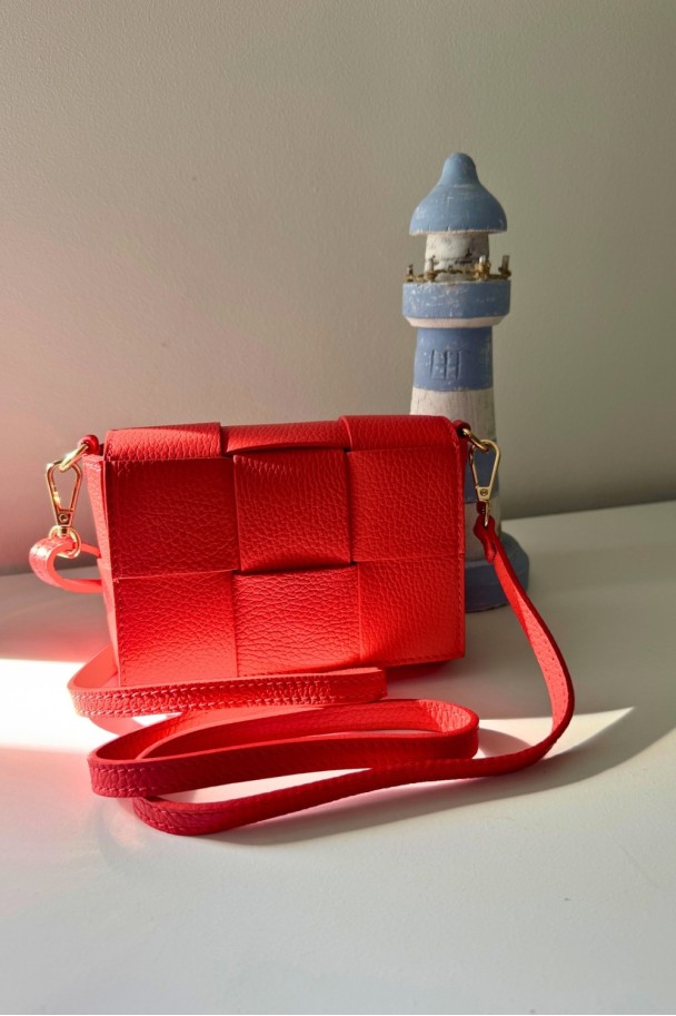 Bolso piel trenzado rojo