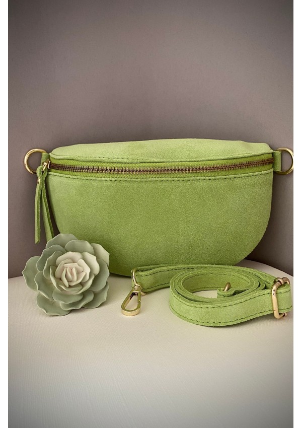 Bandolera ante verde