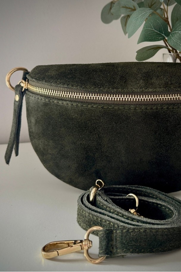 Bandolera ante verde musgo