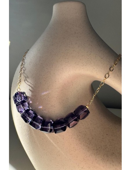 Collar Colección BORA morado