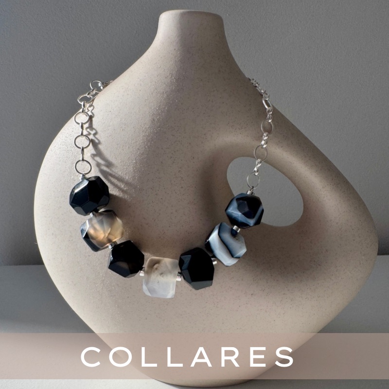Collares
